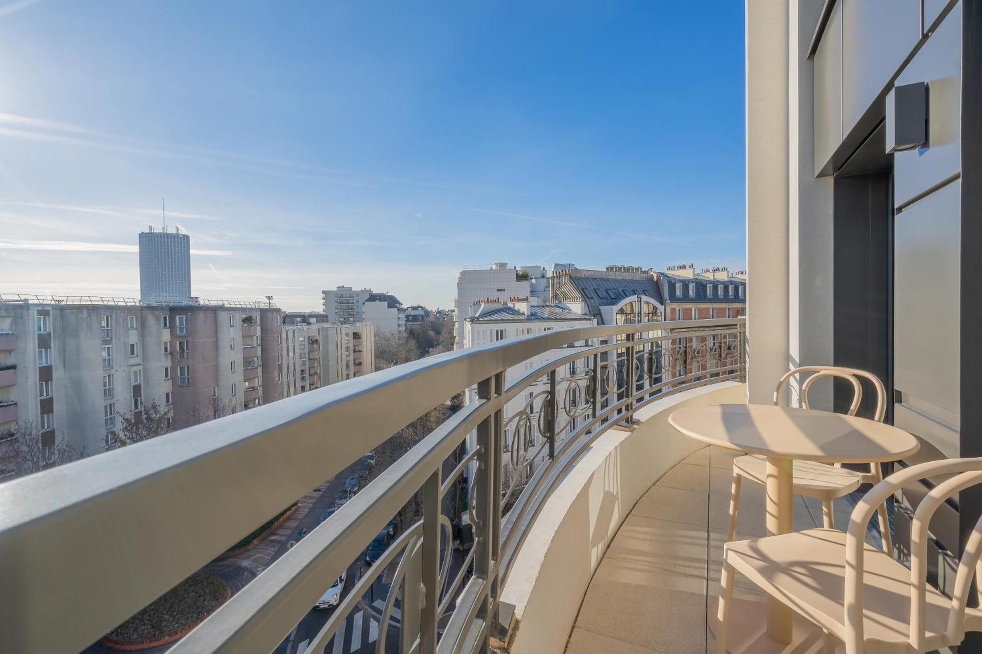Yuna Porte-Maillot - Aparthotel Levallois-Perret Exterior photo